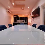 Spacious Townhouse - Private Jacuzzi -swieqi Is-Swieqi