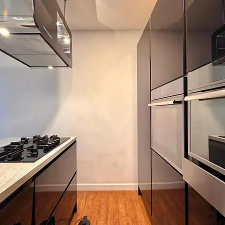 Apartament Spacious Townhouse - Private Jacuzzi -swieqi