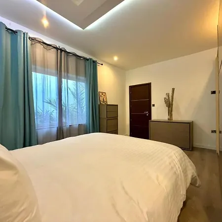 Spacious Townhouse - Private Jacuzzi -swieqi Апартаменты Is-Swieqi